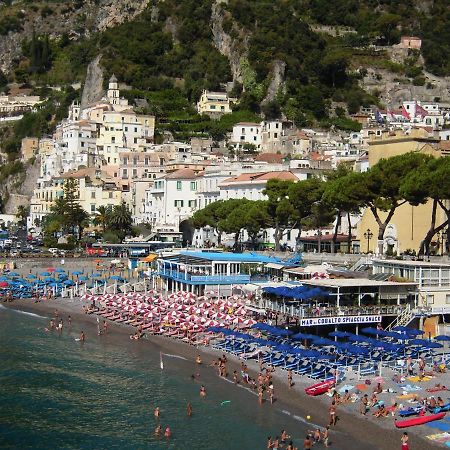 Peonia Apartment Amalfi Exterior photo