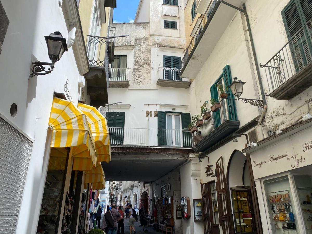 Peonia Apartment Amalfi Exterior photo