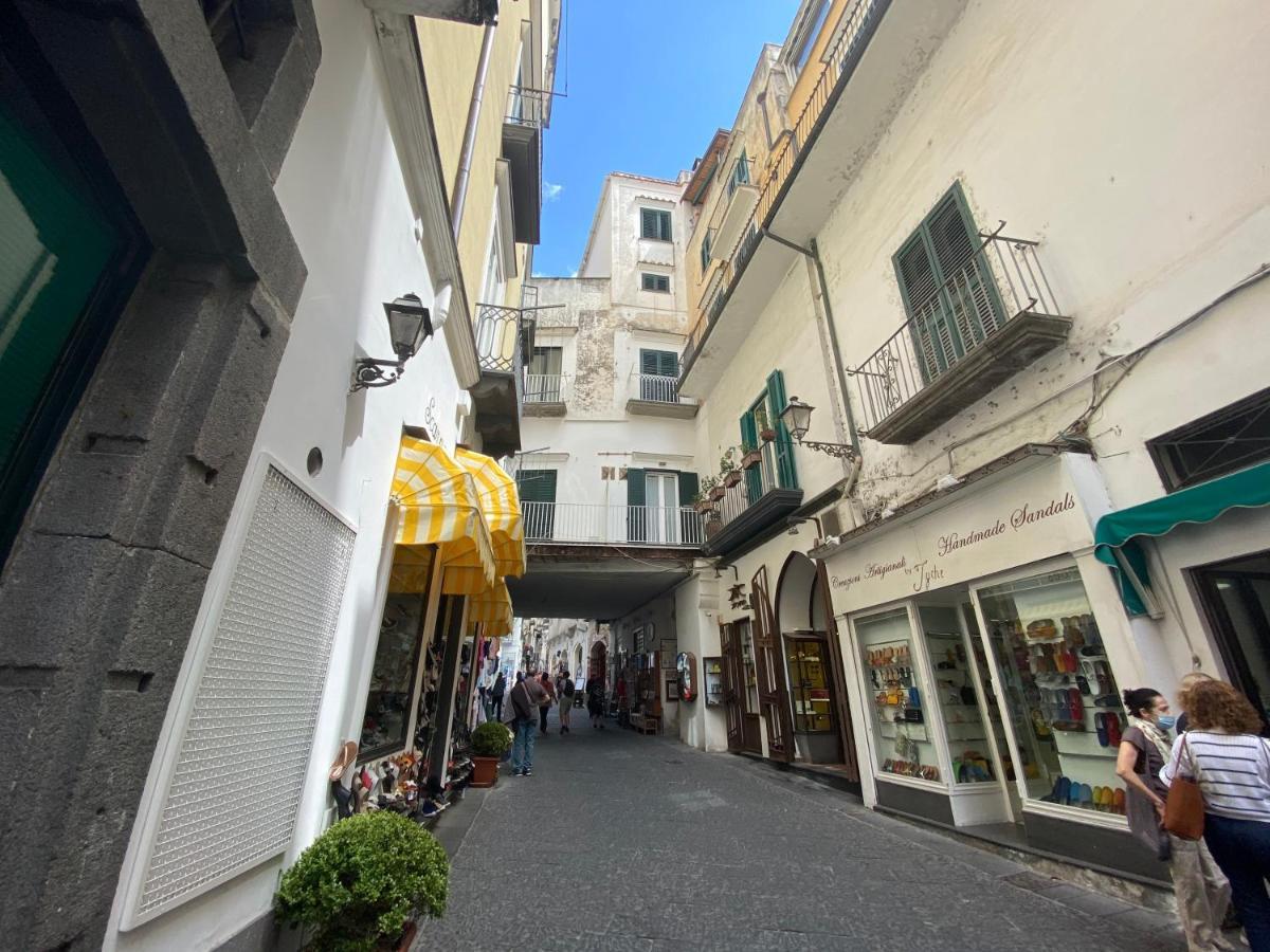 Peonia Apartment Amalfi Exterior photo
